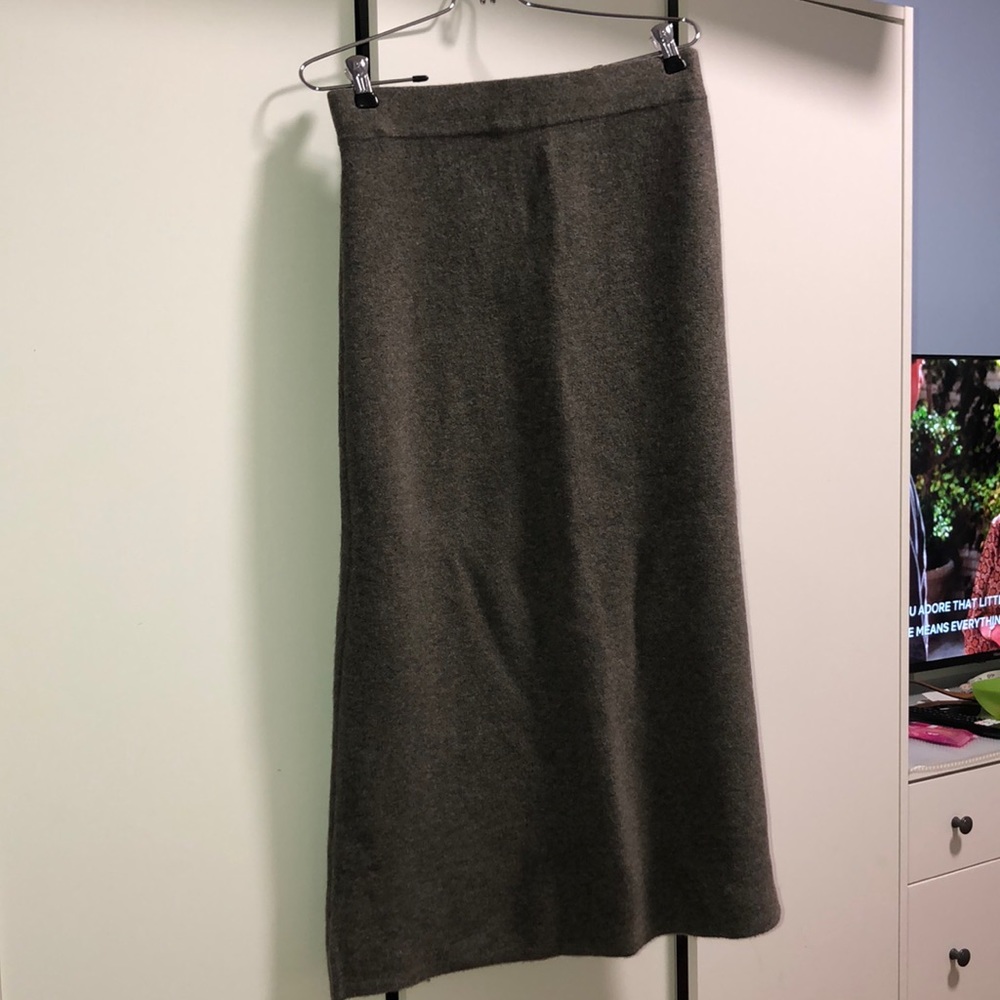 Brand: Zara, Size: M, Color: Brown